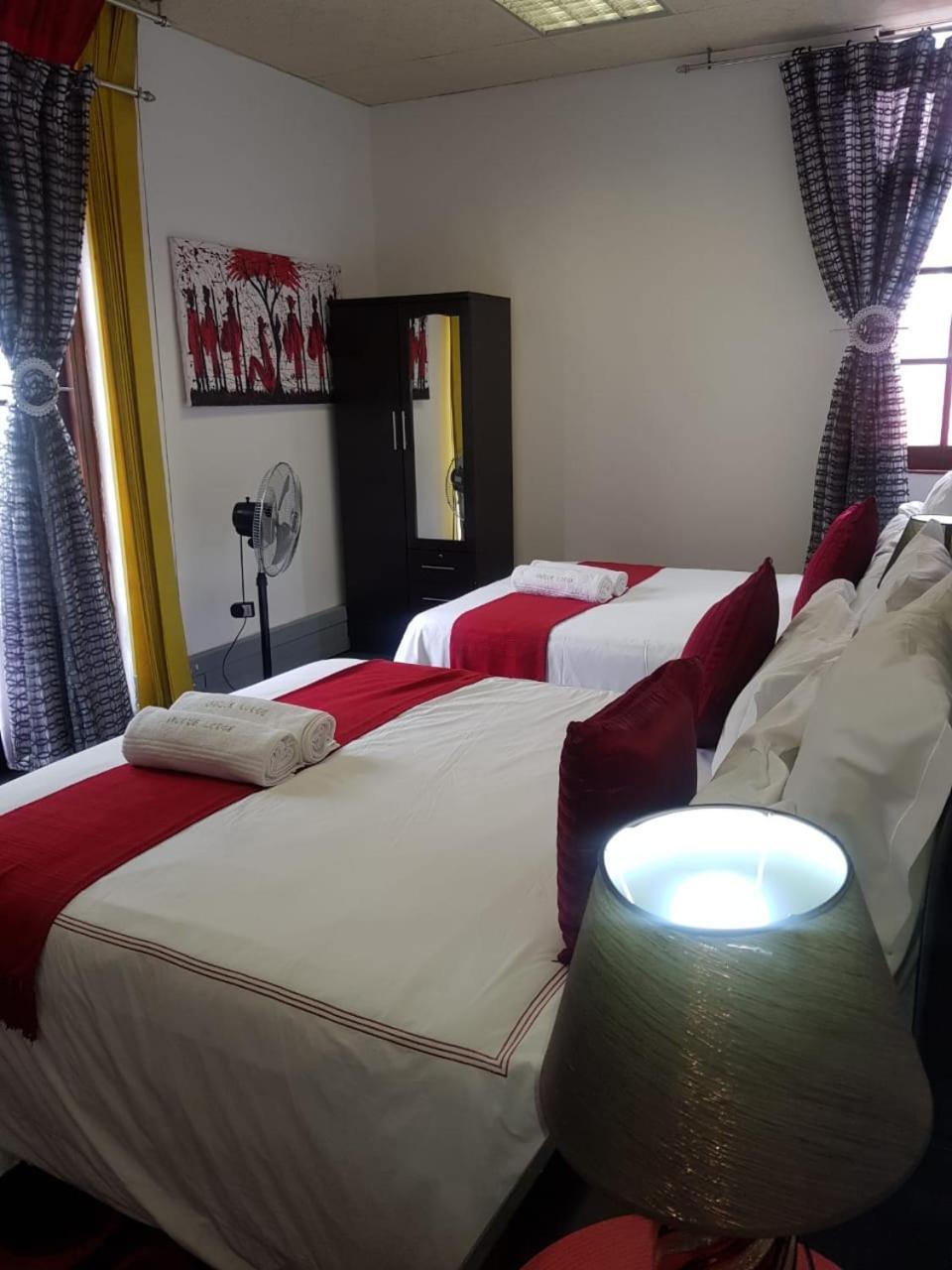 Unique Lodge Fokváros Kültér fotó